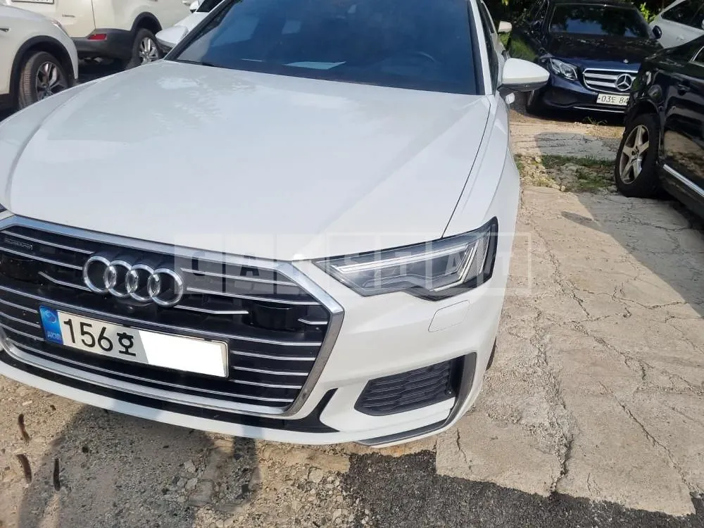 Photo 2 of 20: 2022 Audi A6 45 TFSI quattro, VIN WAUZZZF20NN014868 — Korean insurance auction