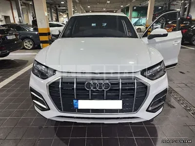 Photo 1 of 17: 2021 Audi Q5 45 TFSI quattro — Korean insurance auction