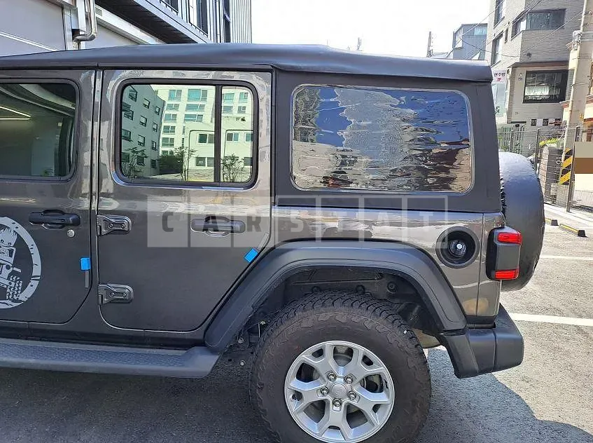Photo 2 of 13: 2021 Jeep Zip Wrangler Islander — Korean insurance auction