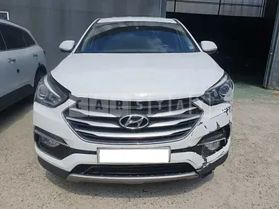 Photo 1 of 13: 2016 Hyundai Santa Fe, VIN KMHSU81UBGU593025 — Korean insurance auction