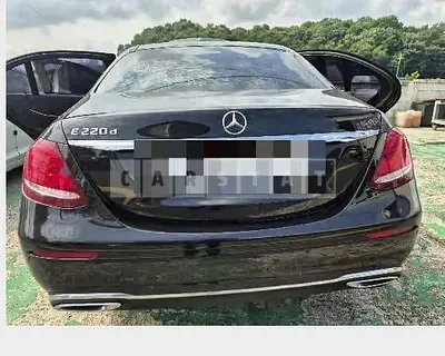 Photo 1 of 9: 2016 Mercedes-Benz E220 d — Korean insurance auction