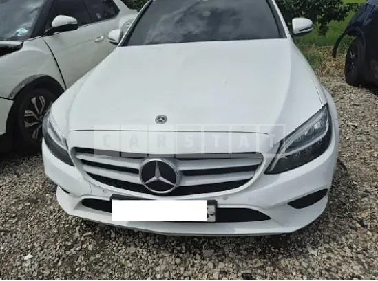 Photo 2 of 29: 2019 Mercedes-Benz C 200 — Korean insurance auction