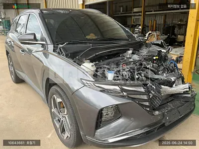 Photo 1 of 10: 2023 Hyundai Tucson, VIN KMHJE81BGPU228898 — Korean insurance auction