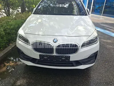 Photo 1 of 20: 2020 BMW Active Tourer — Korean insurance auction