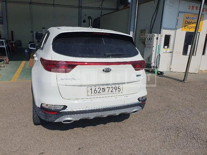 Photo 2 of 15: 2020 Kia Sportage, VIN KNAPM813BLK848857 — Korean insurance auction