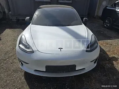 Photo 1 of 42: 2022 Tesla Model 3 Long Range — Korean insurance auction