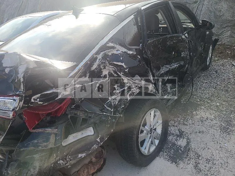 Photo 2 of 6: 2015 Kia K5 2.0 LPI, VIN KNAGU416BGA045590 — Korean insurance auction