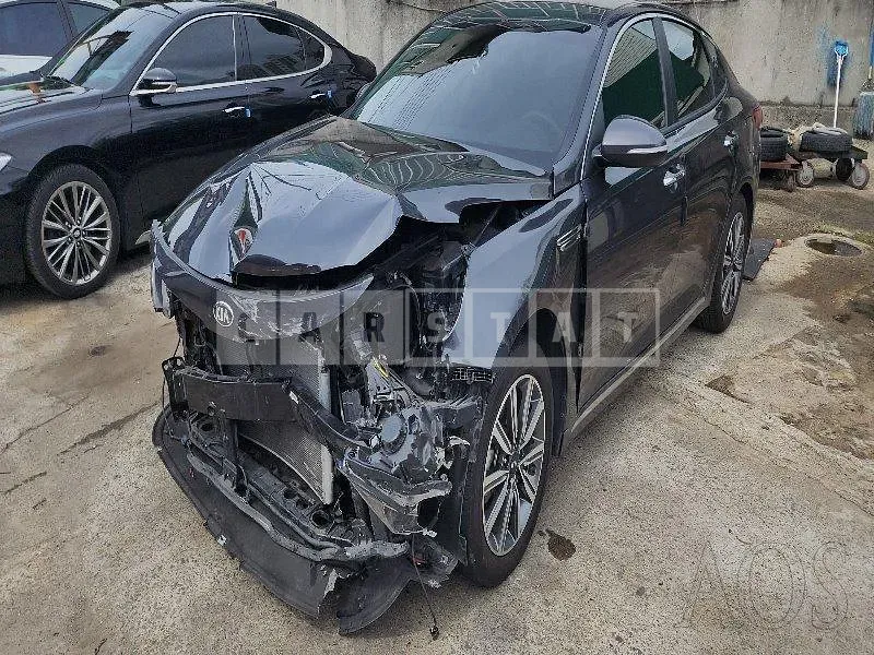 Photo 2 of 21: 2019 Kia K5, VIN KNAGT416BLA356713 — Korean insurance auction