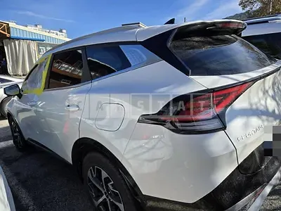 Photo 1 of 6: 2022 Kia Sportage Hybrid — Korean insurance auction