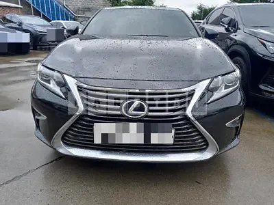 Photo 1 of 26: 2017 Lexus ES300h — Korean insurance auction