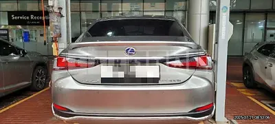 Photo 1 of 36: 2021 Lexus ES300h — Korean insurance auction