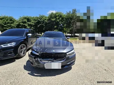 Photo 1 of 10: 2019 BMW 520d Luxury — Korean insurance auction