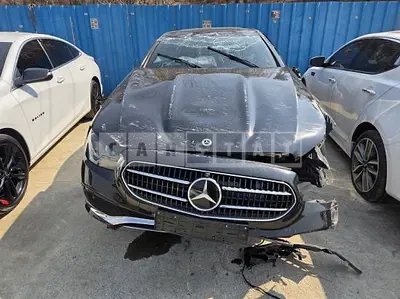 Photo 1 of 16: 2021 Mercedes-Benz E 350 4Matic — Korean insurance auction
