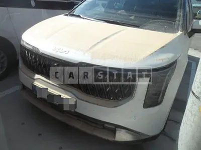 Photo 1 of 19: 2024 Kia Carnivals, VIN KNANC81BBSS512058 — Korean insurance auction