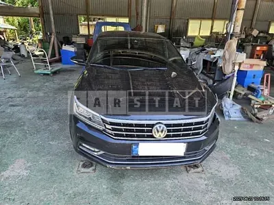 Photo 1 of 15: 2018 Volkswagen Passat 2.0 TSI — Korean insurance auction