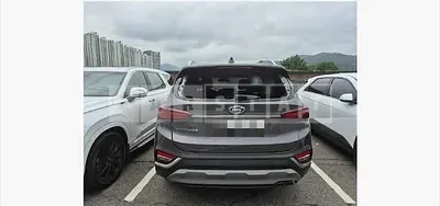 Photo 1 of 21: 2019 Hyundai Santa Fe TM — Korean insurance auction