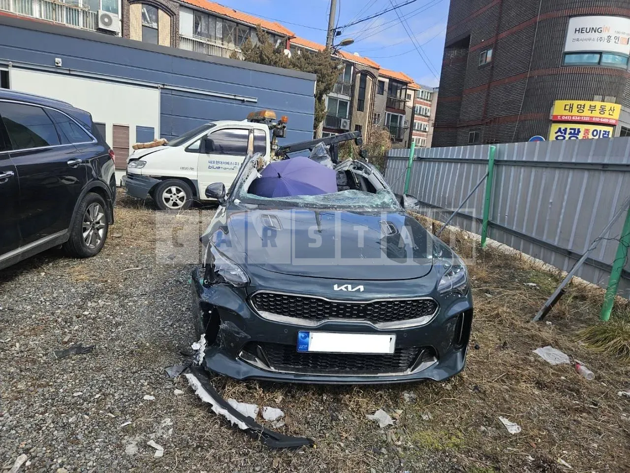 Photo 2 of 23: 2022 Kia Stinger, VIN KNAE351DBPS124211 — Korean insurance auction