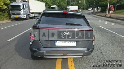 Photo 1 of 10: 2023 Hyundai Kona — Korean insurance auction