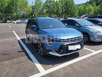 Photo 1 of 15: 2022 BMW Hybrid With Saliva — Korean insurance auction