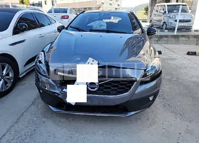 Photo 1 of 20: 2016 Volvo V40 CC D3, VIN YV1MZ79K0G2100550 — Korean insurance auction