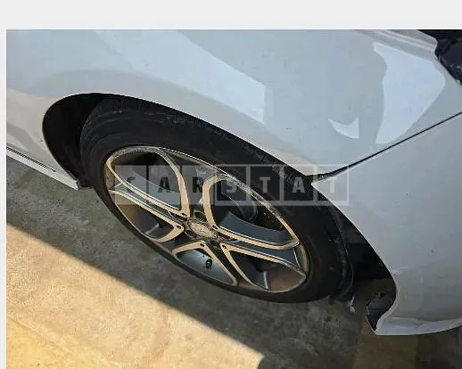 Photo 2 of 25: 2015 Mercedes-Benz E250 BlueTec 4Matic — Korean insurance auction