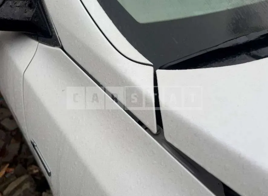Photo 2 of 9: 2014 Hyundai Santa Fe DM — Korean insurance auction
