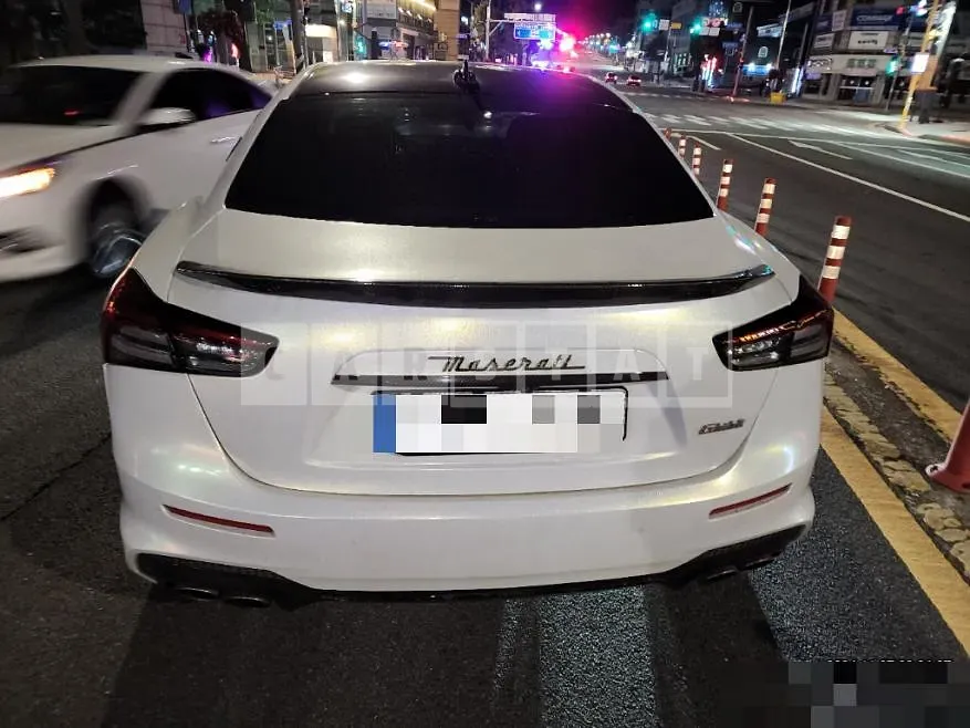 Photo 2 of 6: 2018 Maserati Ghibli S Q4 — Korean insurance auction