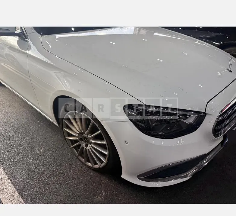 Photo 2 of 13: 2022 Mercedes-Benz E220 d 4Matic — Korean insurance auction