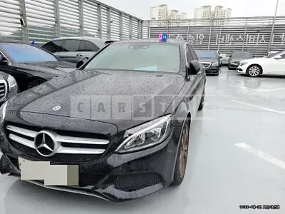 Photo 1 of 11: 2017 Mercedes-Benz Cubbenz C220 d — Korean insurance auction