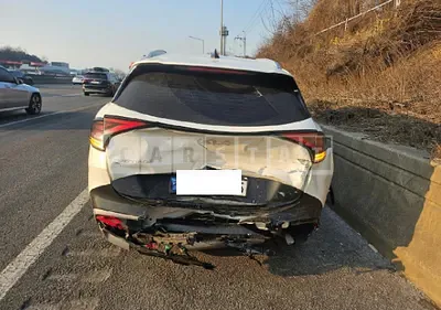 Photo 1 of 7: 2023 Kia Sportage, VIN KNAPX81GBPK072730 — Korean insurance auction