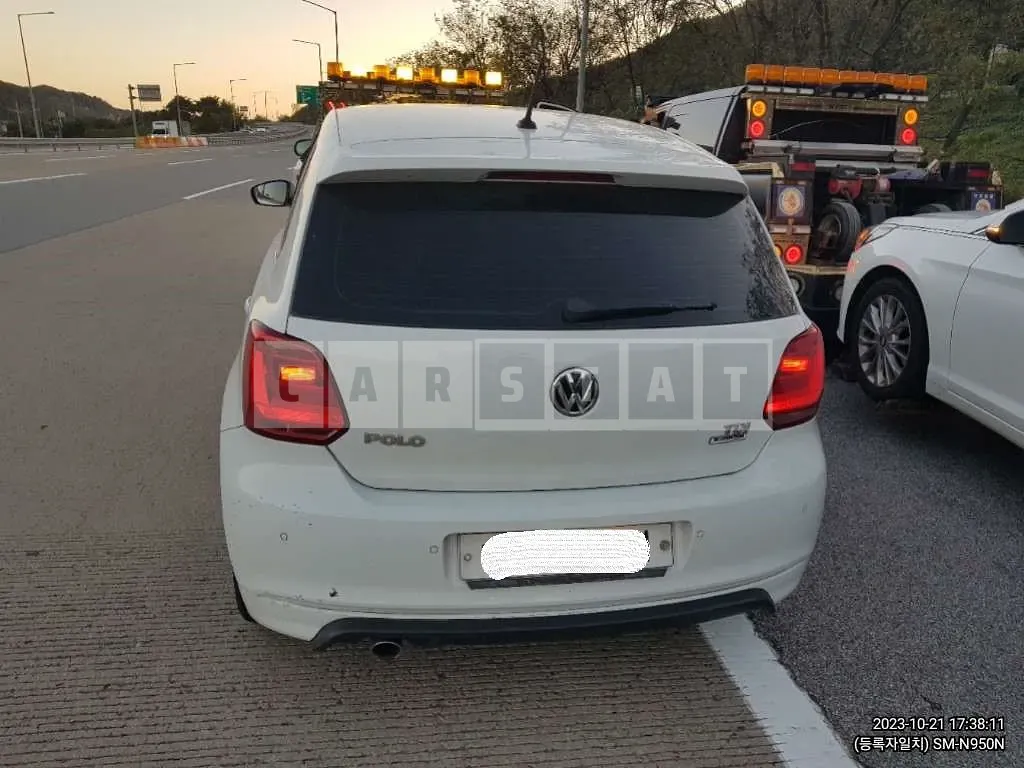 Photo 2 of 2: 2015 Volkswagen Polo 5 FL 1.4 TDI BMT, VIN WVWZZZ6RZFY258757 — Korean insurance auction