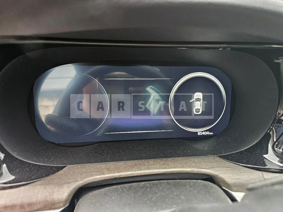 Photo 2 of 24: 2020 Kia K5 — Korean insurance auction