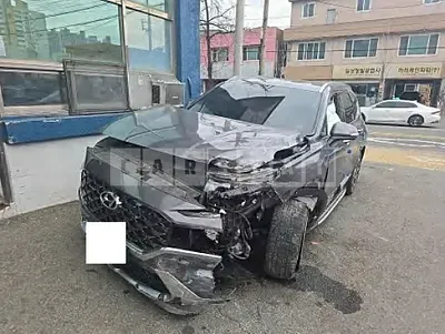 Photo 1 of 12: 2021 Hyundai Santa Fe — Korean insurance auction