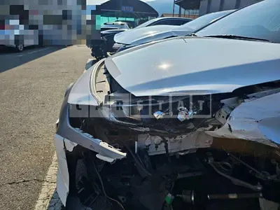 Photo 1 of 22: 2018 Hyundai IONIQ Electric, VIN KMHC051HFJU019984 — Korean insurance auction