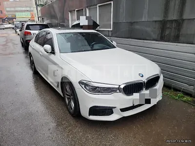 Photo 1 of 4: 2019 BMW 520d xDrive M Sport Packag, VIN WBAJF5106LWW64610 — Korean insurance auction