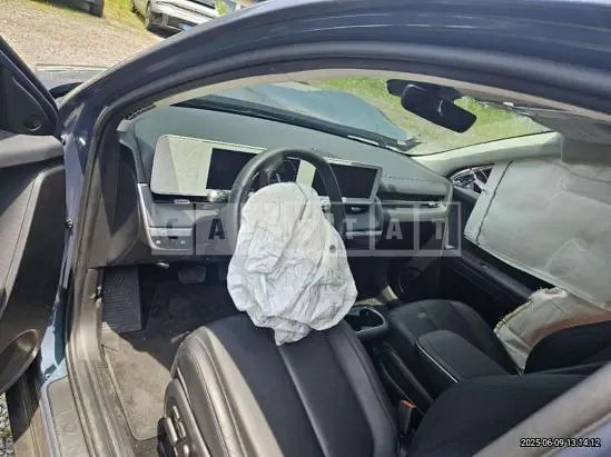 Photo 2 of 24: 2023 Hyundai IONIQ 5 — Korean insurance auction
