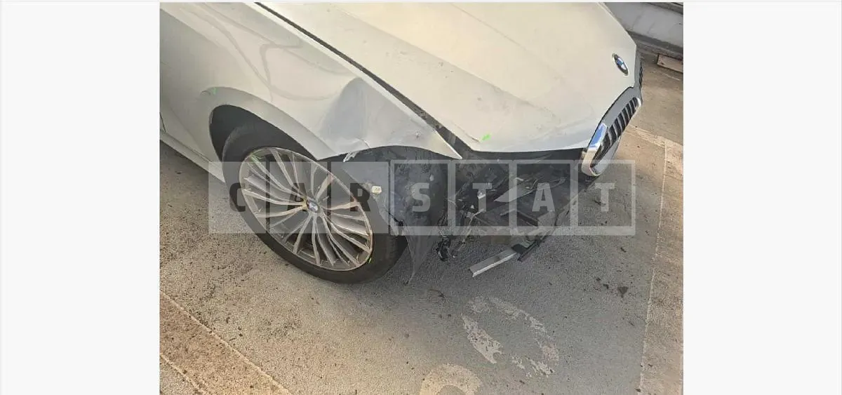 Photo 2 of 29: 2019 BMW 320d Luxury — Korean insurance auction
