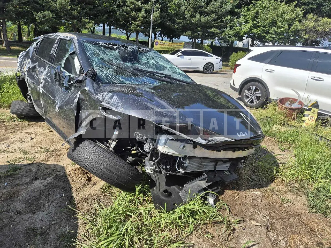 Photo 2 of 24: 2025 Kia EV6, VIN KNAC381CPTA634372 — Korean insurance auction