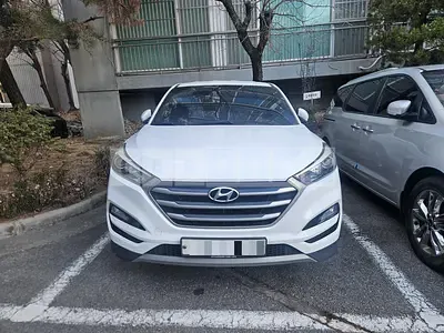 Photo 1 of 10: 2016 Hyundai Tucson TL, VIN KMHJ281ABHU257834 — Korean insurance auction