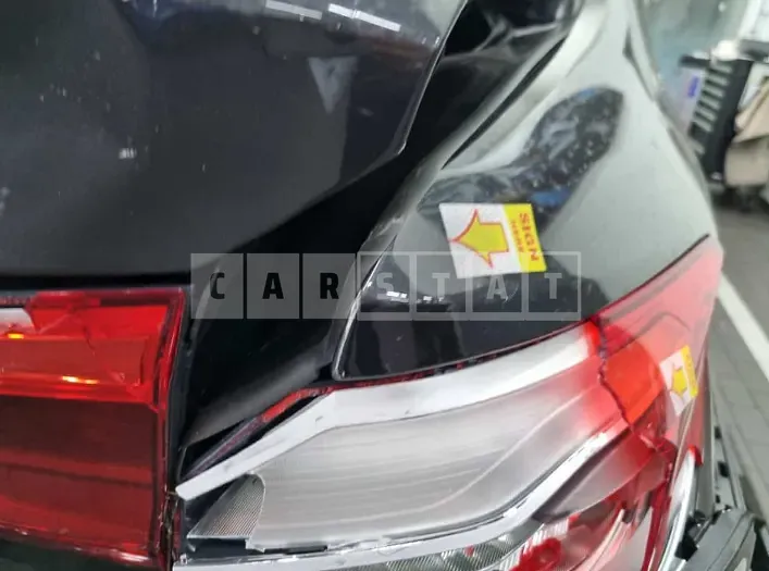 Photo 2 of 21: 2020 BMW 520i M Sport Package, VIN WBAJK9100LCE73594 — Korean insurance auction
