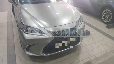 Photo 1 of 13: 2018 Lexus ES300h — Korean insurance auction