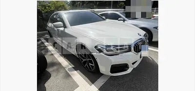 Photo 1 of 64: 2021 BMW 530e — Korean insurance auction