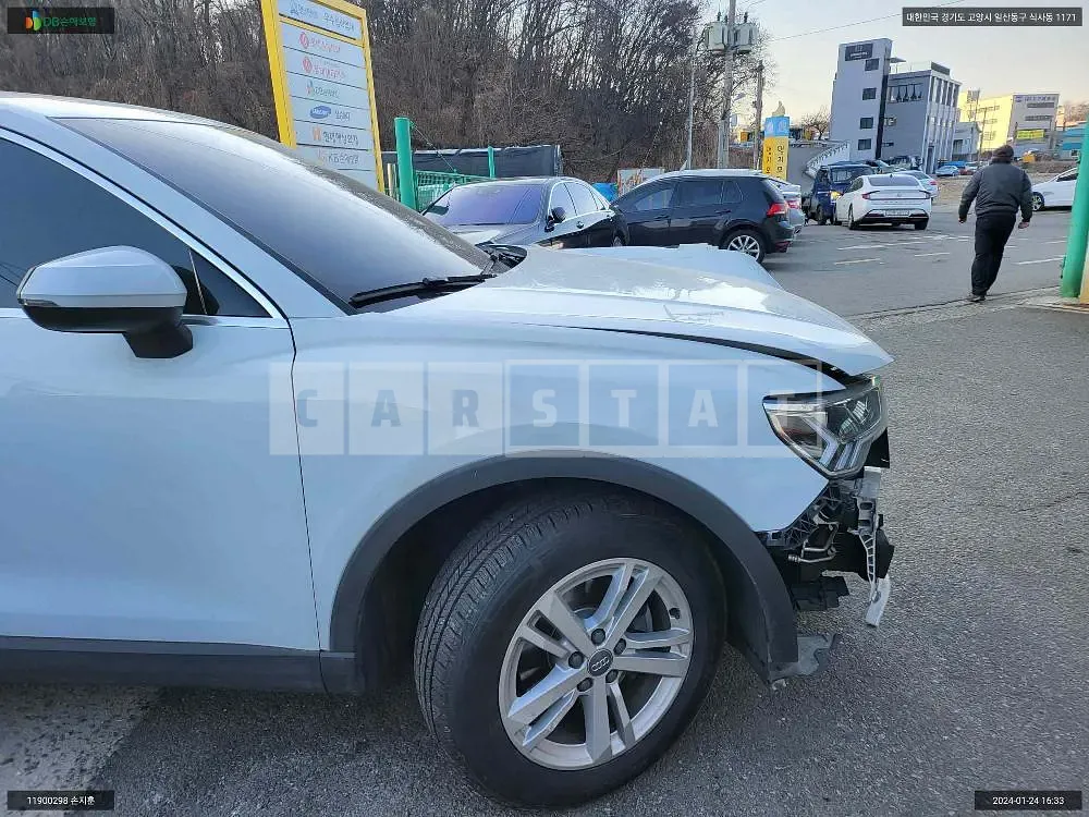 Photo 2 of 18: 2020 Audi Q3 35 TDI, VIN WAUZZZF34L1094916 — Korean insurance auction