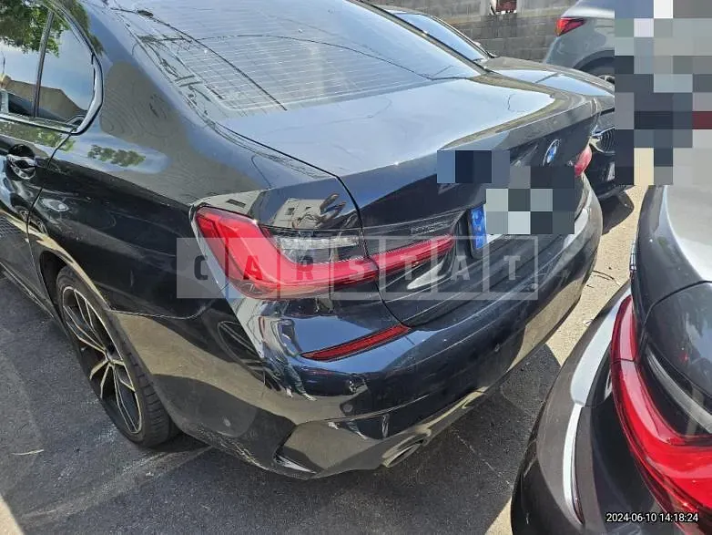 Photo 2 of 17: 2021 BMW 330e — Korean insurance auction
