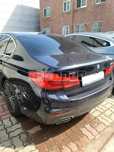 Photo 1 of 27: 2020 BMW 520d xDrive M Sport Package, VIN WBAJF5104LCE58464 — Korean insurance auction
