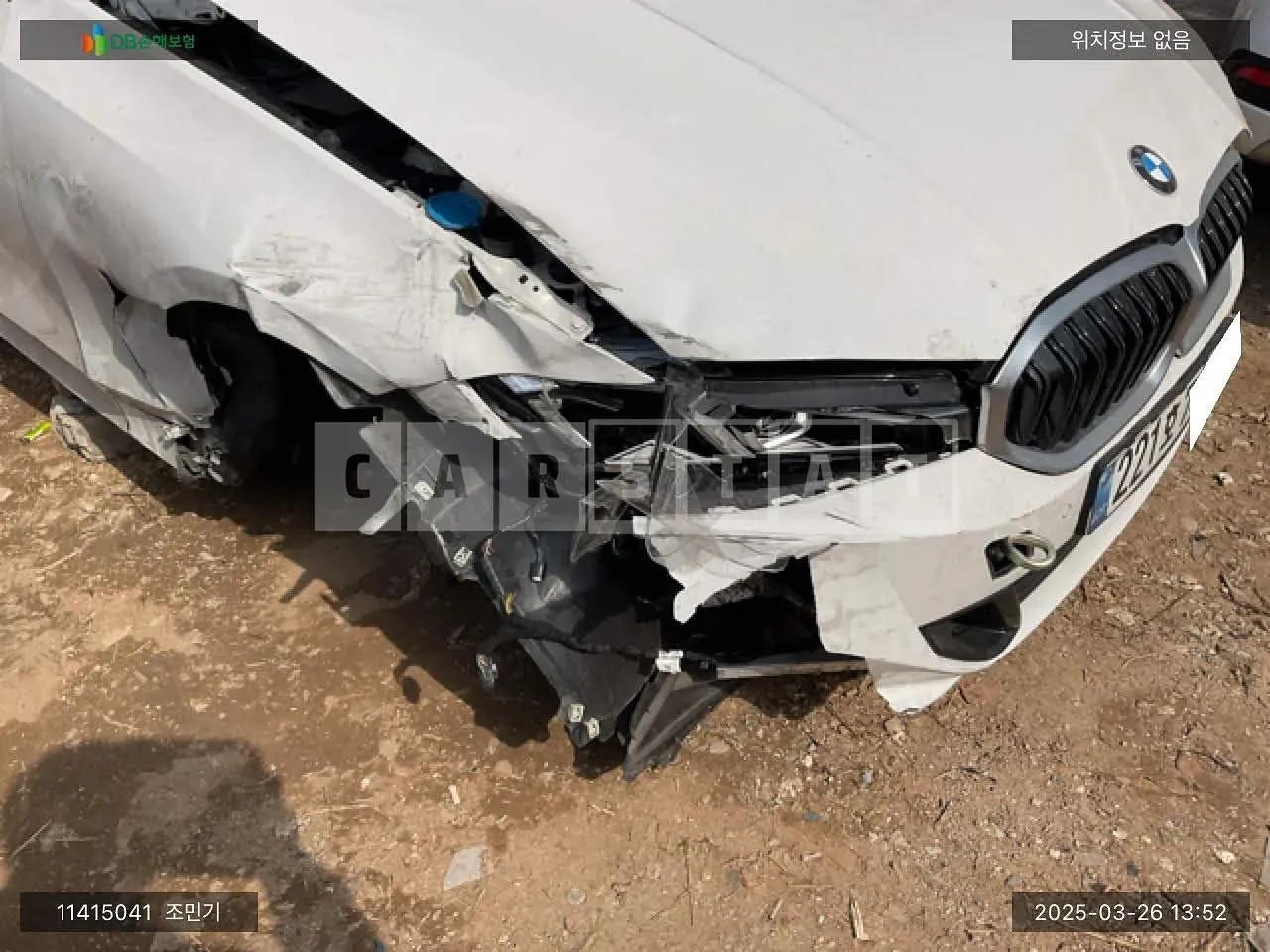 Photo 2 of 32: 2024 BMW 320i, VIN WBA61FS03RFS87137 — Korean insurance auction
