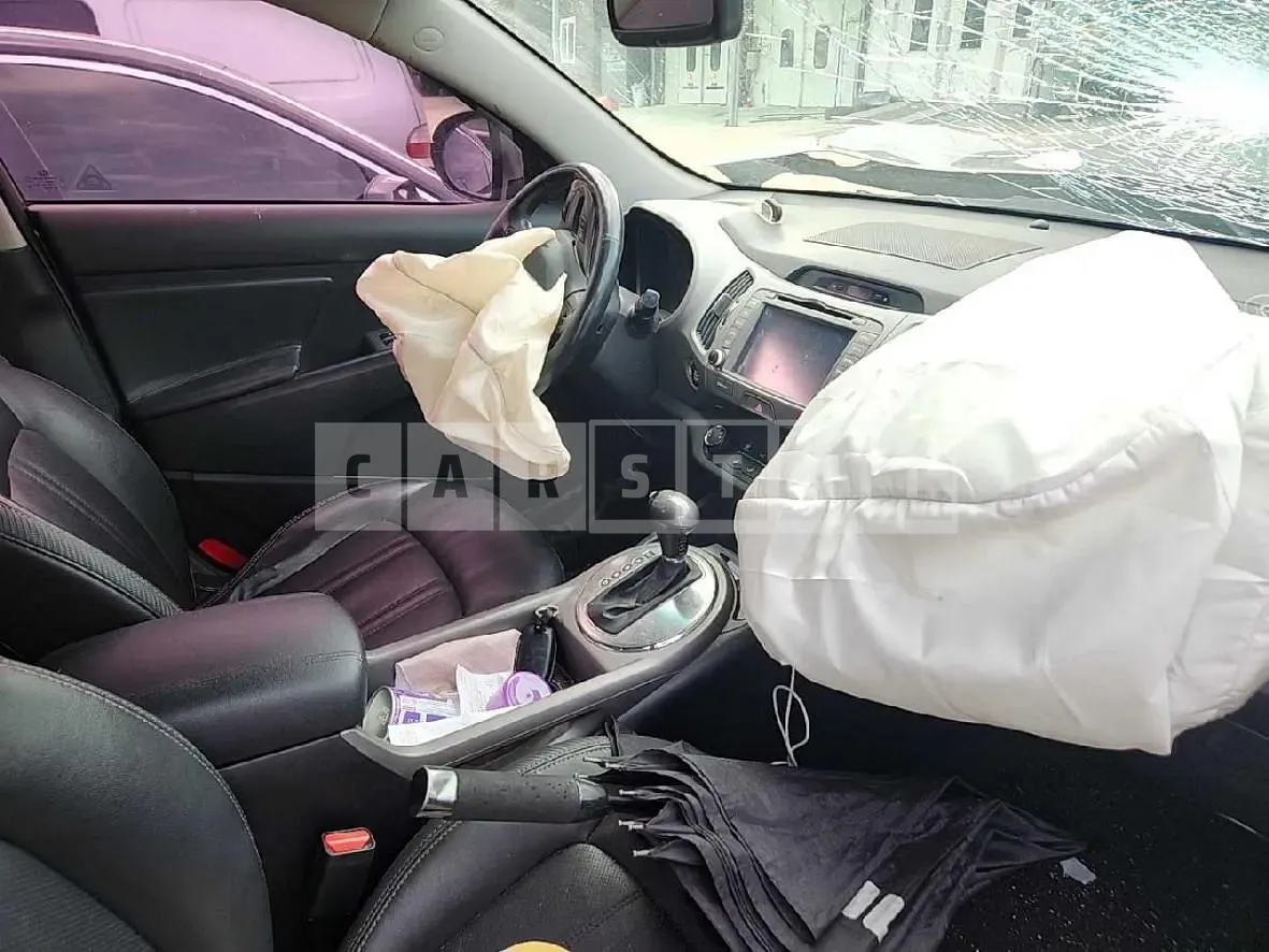 Photo 2 of 15: 2014 Kia Sportage, VIN KNAPC813BFK735770 — Korean insurance auction