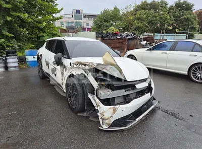 Photo 1 of 32: 2022 Kia EV6 — Korean insurance auction