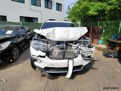 Photo 1 of 11: 2016 Honda Pilot, VIN 5FNYF6850GB201108 — Korean insurance auction