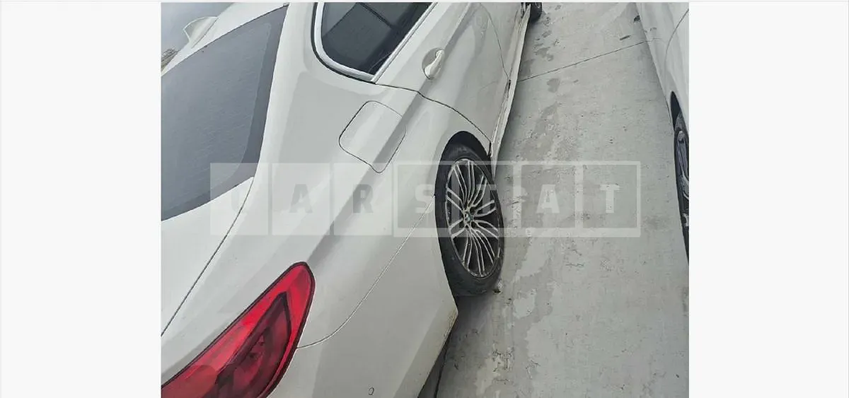 Photo 2 of 23: 2019 BMW 530i M Sport Package Plus — Korean insurance auction